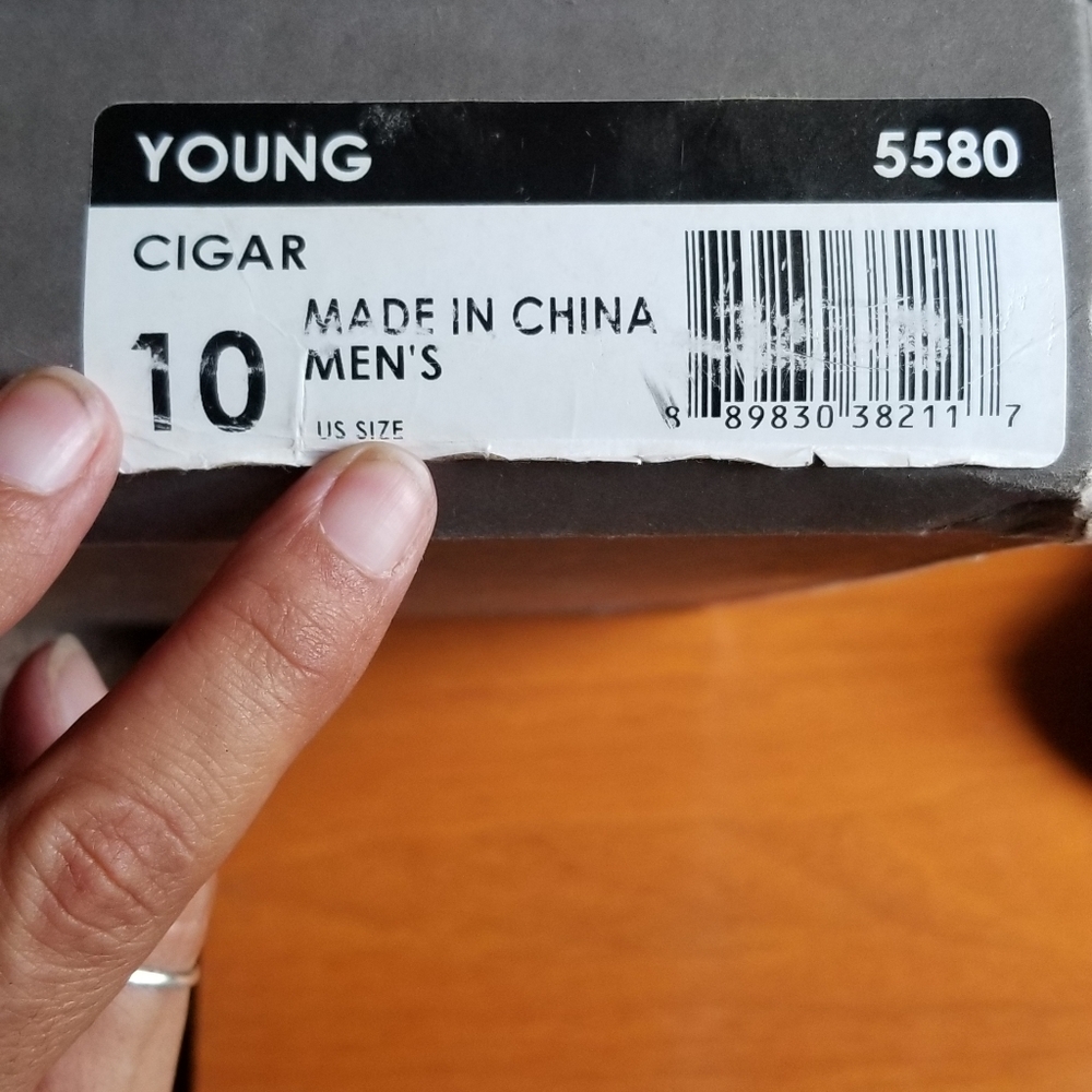 Mens Ugg - Picture 4 of 10
